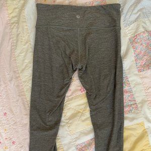 Lululemon Gray Cropped Yoga Pants